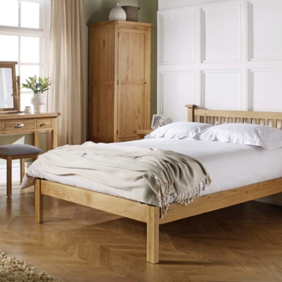 warlock wooden bed oak/oak veneers 