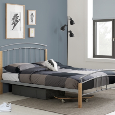 Tessa 5ft metal and wooden bed 